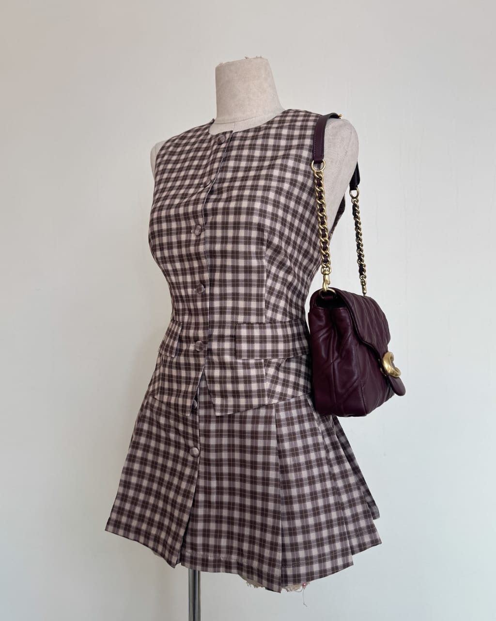 Check two piece set